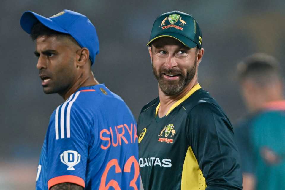 Suryakumar Yadav and Matthew Wade at the toss