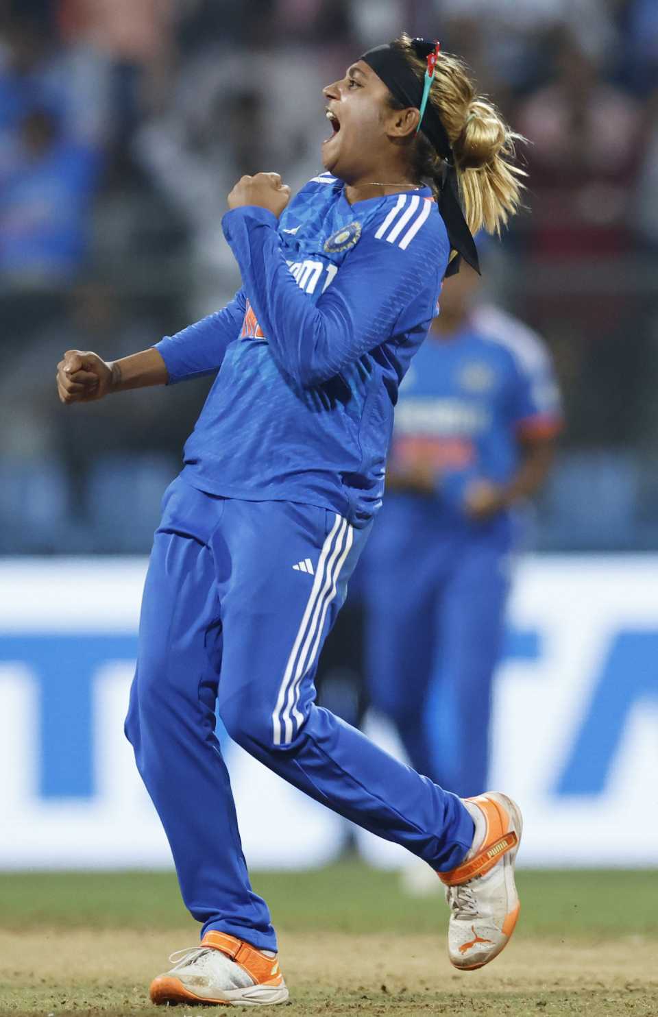 Saika Ishaque finished with three wickets, India vs England, 3rd women's T20I, Mumbai, December 10, 2023