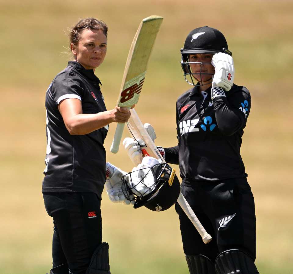 Suxie Bates brought up her 13th ODI century, New Zealand vs Pakistan, 1st women's ODI, Queenstown, December 12, 2023
