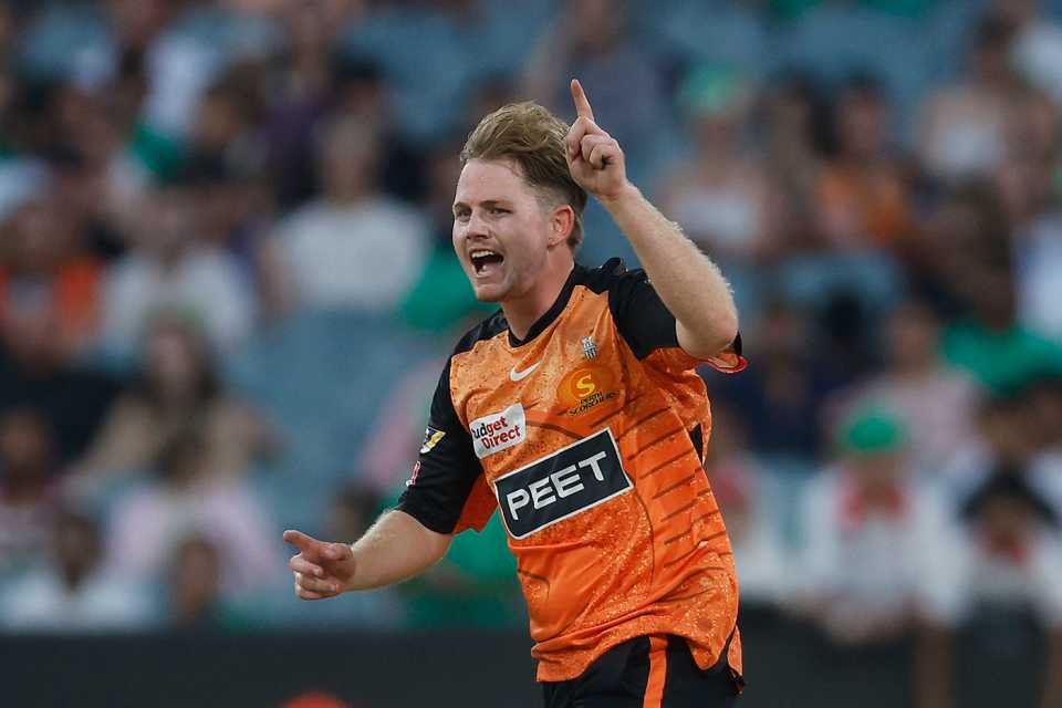 Hamish McKenzie was player of the match after his first bowl in BBL