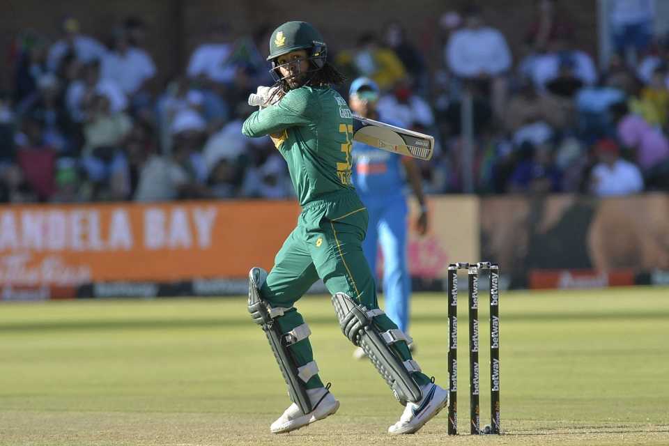 Tony de Zorzi scored a brisk fifty in small chase