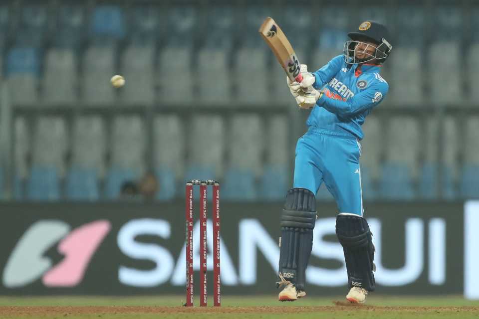Shreyanka Patil plays the reverse-pull for her first four in ODIs, India vs Australia, 2nd ODI, Mumbai, December 30, 2023