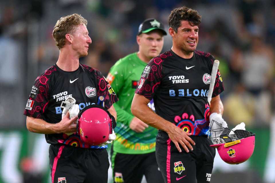 Victory sealed, and Jordan Silk and Moises Henriques walk off smiling, Melbourne Stars vs Sydney Sixers, BBL, Melbourne, January 6, 2024