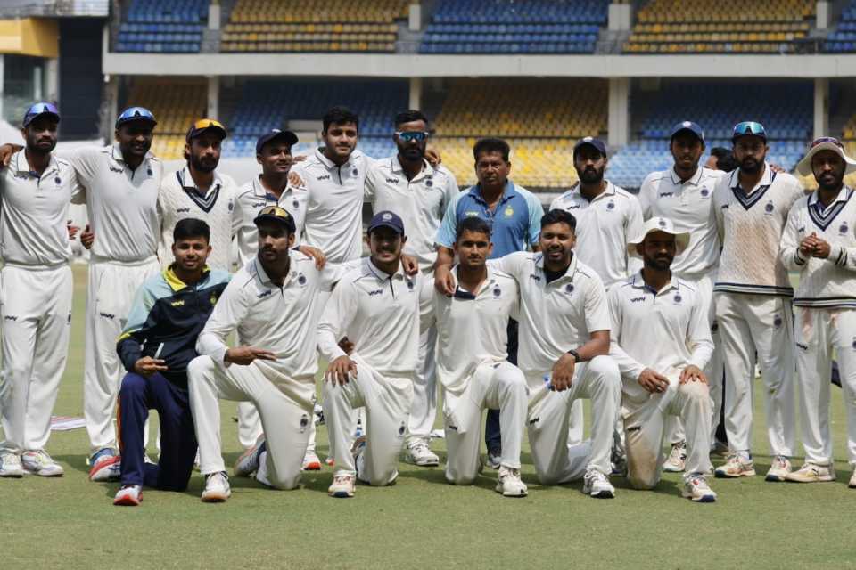 The Madhya Pradesh team poses after making the semi-finals, Madhya Pradesh vs Andhra, Ranji Trophy 2024, 4th quarter-final, Indore, 4th day, February 26, 2024