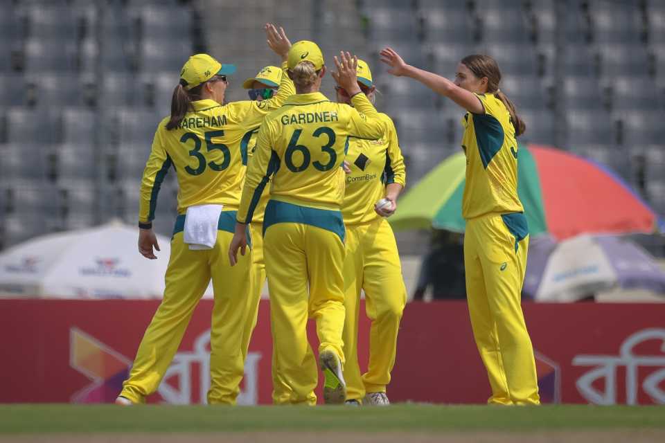 The Australia bowlers decimated Bangladesh's batters