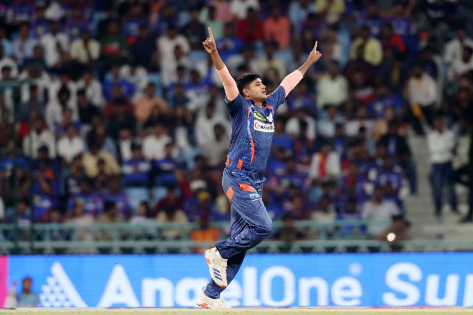 Yash Thakur's strikes pushed Gujarat Titans back