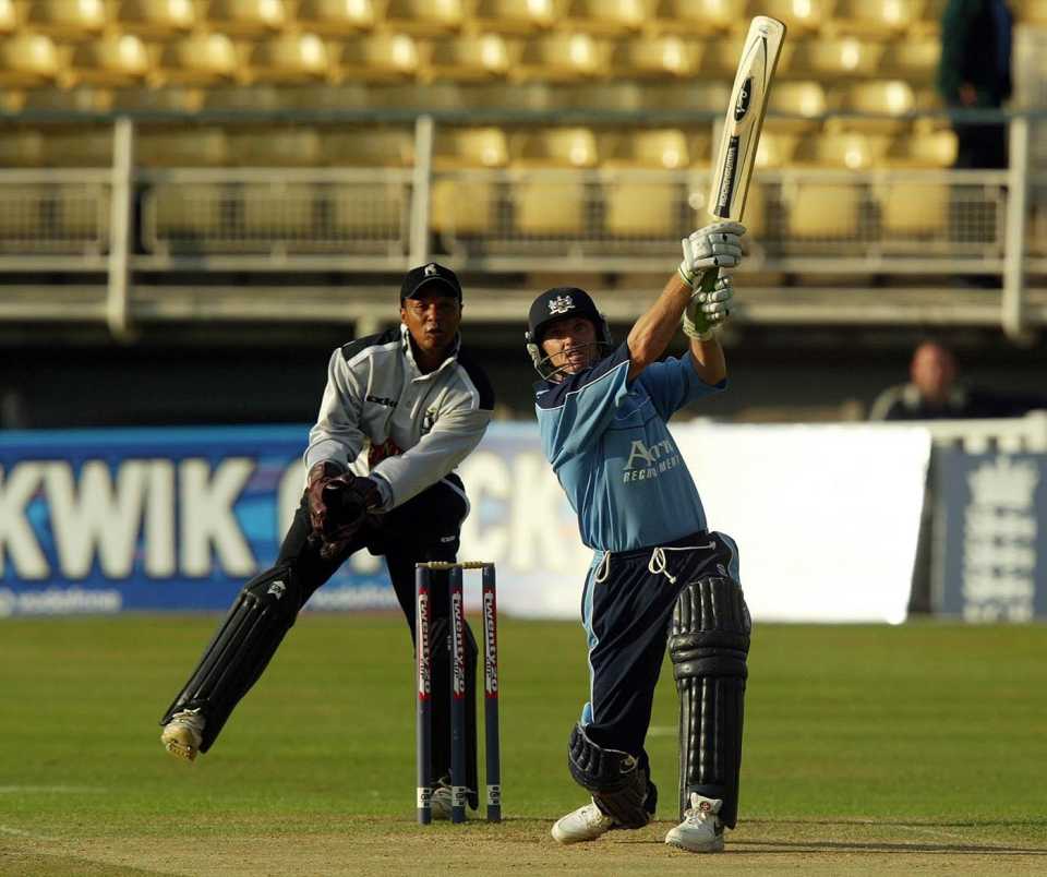 Ian Harvey goes big during his unbeaten 100 - the first century in T20s