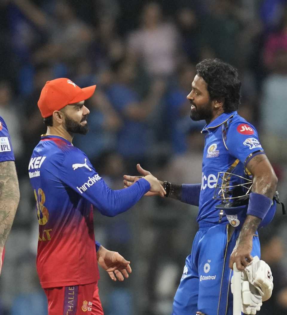 Cricket Photos - MI vs RCB, 25th Match Pictures