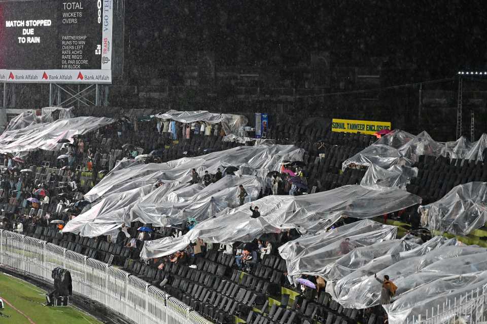 Covers on the ground, covers in the stands: such was the case for most of Thursday evening in Rawalpindi