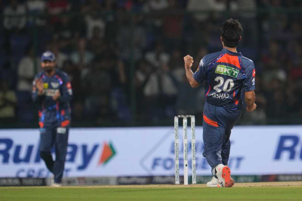 Arshad Khan handed the in-form Jake Fraser-McGurk a two-ball duck, Delhi Capitals vs Lucknow Super Giants, IPL 2024, Delhi, May 14, 2024