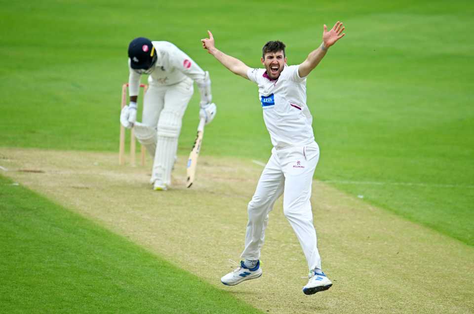 Craig Overton struck early for Somerset, including the wicket of Daniel Bell-Drummond Somerset vs Kent, County Championship, Taunton, May 18, 2024