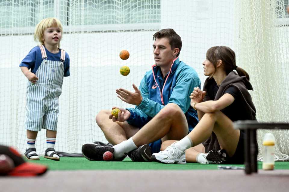 Pat Cummins with his wife Becy and son Albie on the sidelines of a training session the day before the Test, Australia vs Pakistan, 2nd Test, MCG, December 25, 2023