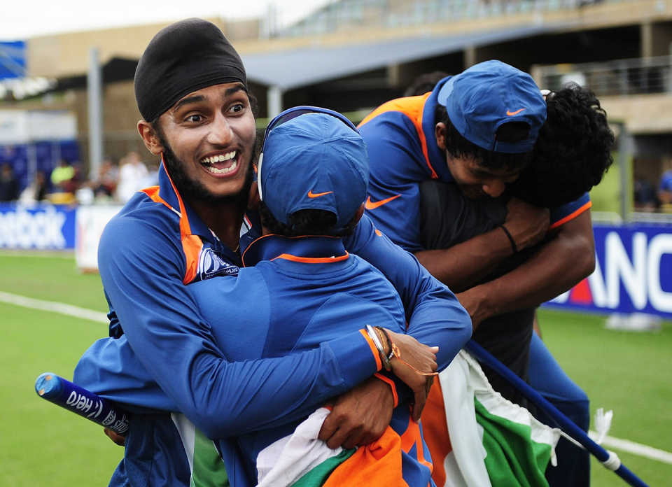 Harmeet Singh celebrates India's win with his team-mates, Australia v India, ICC U-19 World Cup, final, Townsville