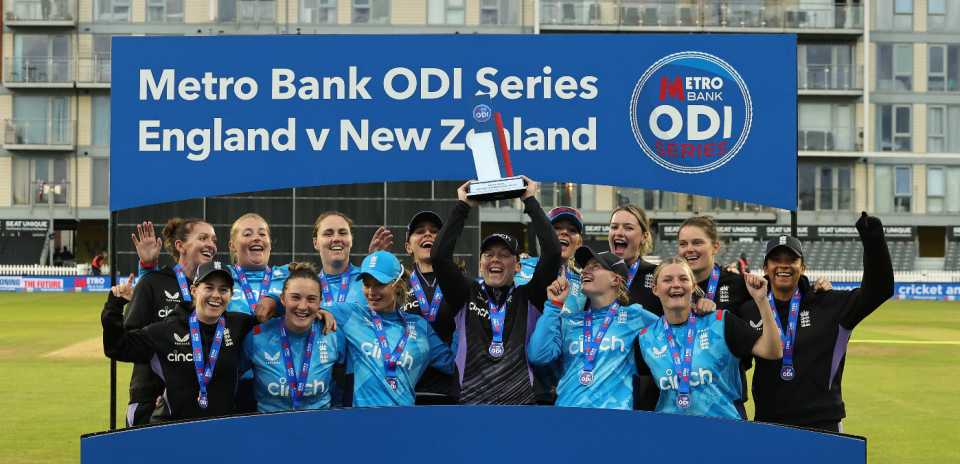 Heather Knight lifts the series trophy after England's 3-0 win over New Zealand, England vs New Zealand, 3rd Women's ODI, Bristol, July 3, 2024