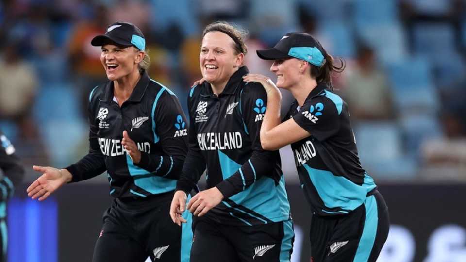 Lea Tahuhu celebrates with her team-mates, India vs New Zealand, T20 World Cup 2024, Dubai, October 04, 2024