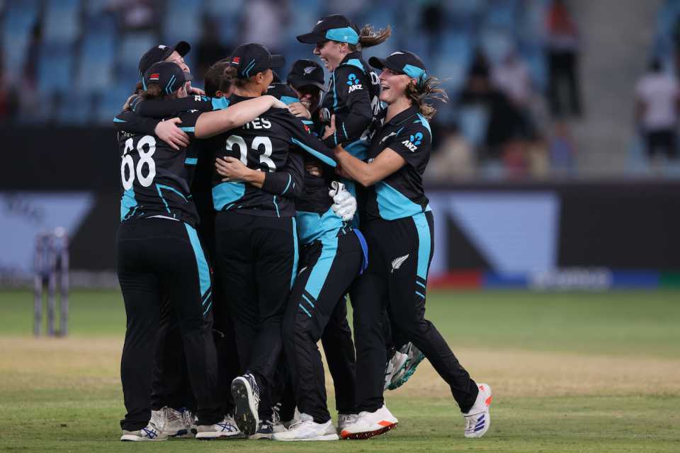 That's what it means - Scenes from New Zealand breaking their semi-final drought, New Zealand vs Pakistan, Women's T20 World Cup, Dubai, October 14, 2024