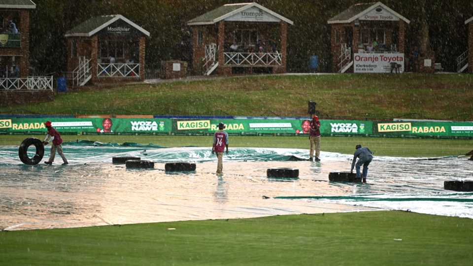 Lightning and rain delayed England's run chase, South Africa vs England, 3rd women's ODI, Potchefstroom, December 11, 2024