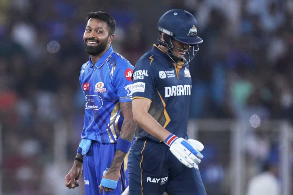 Hardik Pandya gives a smile-off to Shubman Gill, Gujarat Titans vs Mumbai Indians, IPL 2025, Ahmedabad, March 29, 2025