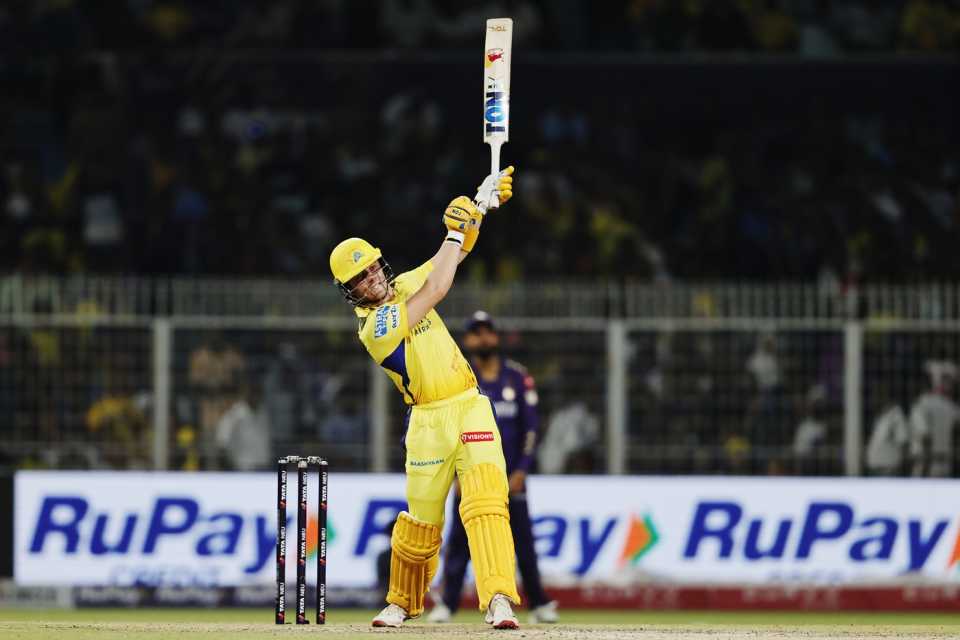 Dewald Brevis took 30 runs off a Vaibhav Arora over, hitting this one-handed six in the process, Kolkata Knight Riders vs Chennai Super Kings, IPL, Kolkata, May 7, 2025