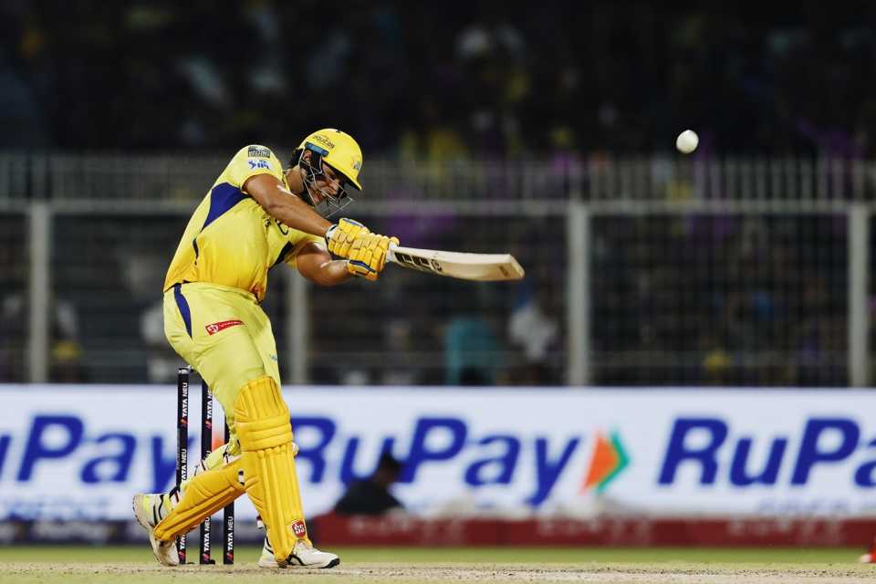 Shivam Dube takes the aerial route, Kolkata Knight Riders vs Chennai Super Kings, IPL, Kolkata, May 7, 2025