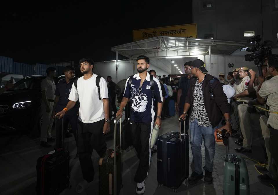 Punjab Kings captain Shreyas Iyer reaches Delhi via a special train, IPL 2025, Delhi, May 9, 2025