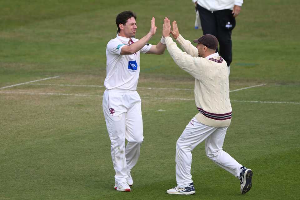 Matt Henry struck with the first ball of the match, Durham vs Somerset, County Championship, Division One, Chester-le-Street, May 23, 2025