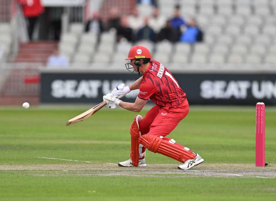 Keaton Jennings scoops en route to a matchwinning 66, Lancashire vs Worcestershire, Vitality Blast, Old Trafford, May 29, 2025