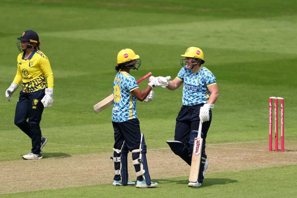 Harris (right) and Perrin celebrate the former's 50 from 16 balls, Warwickshire vs Durham, Edgbaston, Vitality Blast Women, May 31, 2025