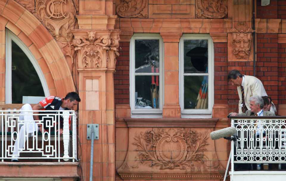 Kevin Pietersen and MCC members look at the window shattered by Matt Prior, England v Sri Lanka, 2nd Test, Lord's, 5th day, June 7 2011