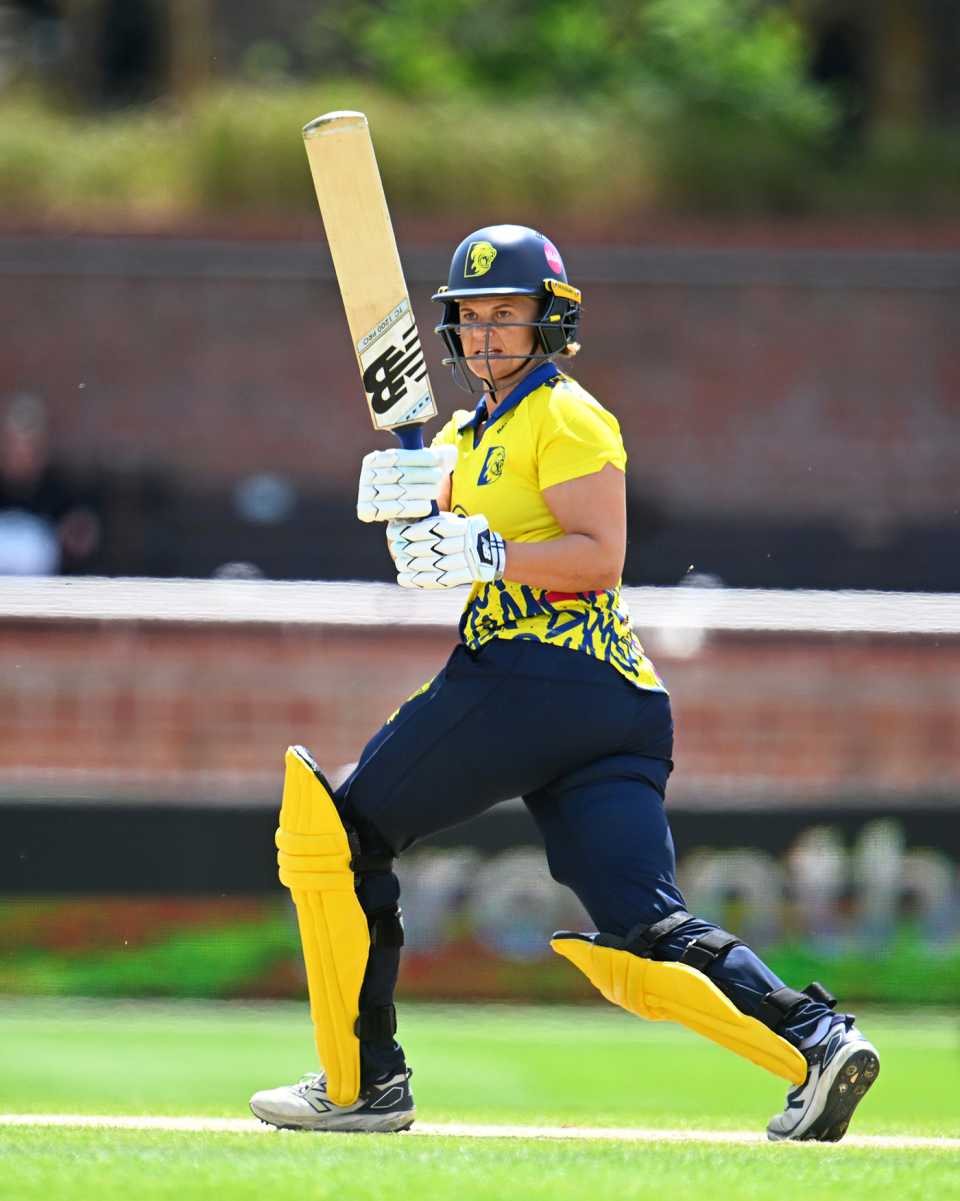 Suzie Bates fired the chase with 49 from 38 balls, Somerset vs Durham, Women's T20 Blast, Taunton, June 15, 2025