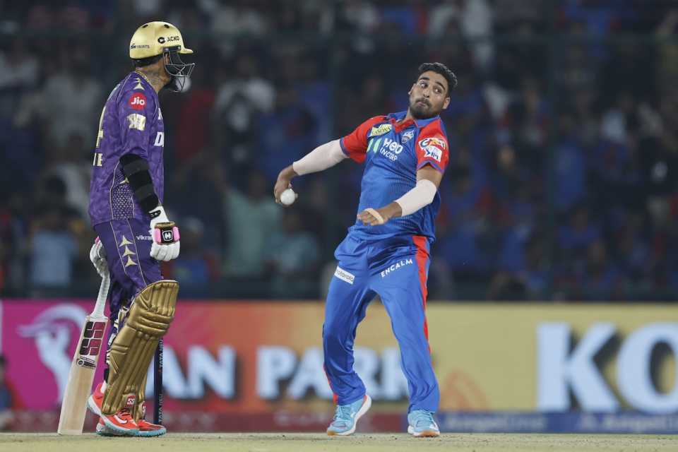 Vipraj Nigam Vipraj Nigam bowls, Delhi Capitals vs Kolkata Knight Riders, IPL 2025, Delhi, April 29, 2025