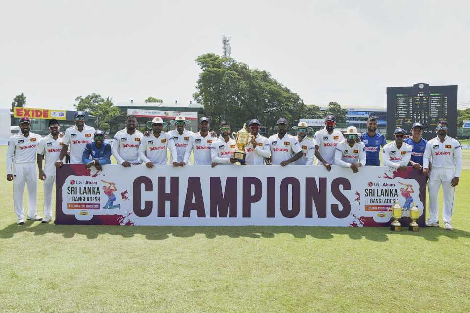 Sri Lanka celebrate after wrapping up the series 1-0, Sri Lanka vs Bangladesh, 2nd Test, Colombo, 4th day, June 28, 2025