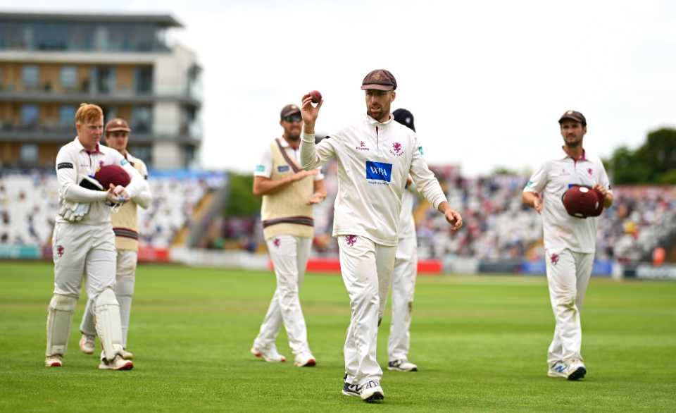 Jack Leach's six-for set Somerset up for a two-day victory, Somerset vs Durham, County Championship, Taunton, July 23, 2025