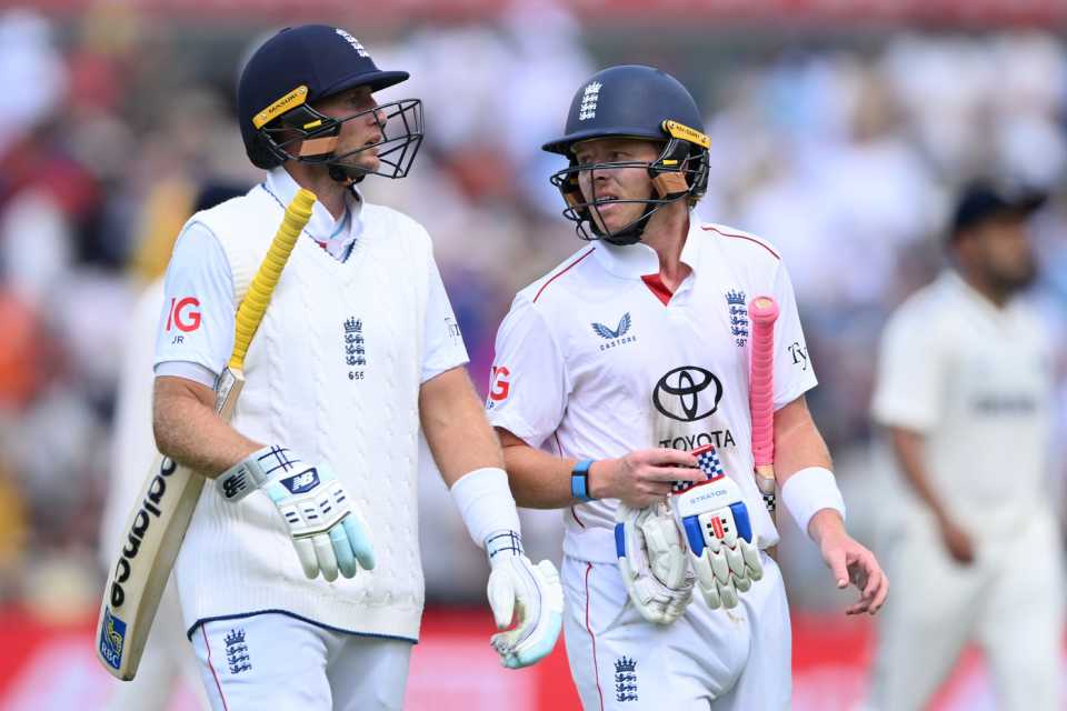 Joe Root and Ollie Pope looked immoveable in the morning session, England vs India, 4th Test, 3rd Day, Manchester, July 25, 2025 