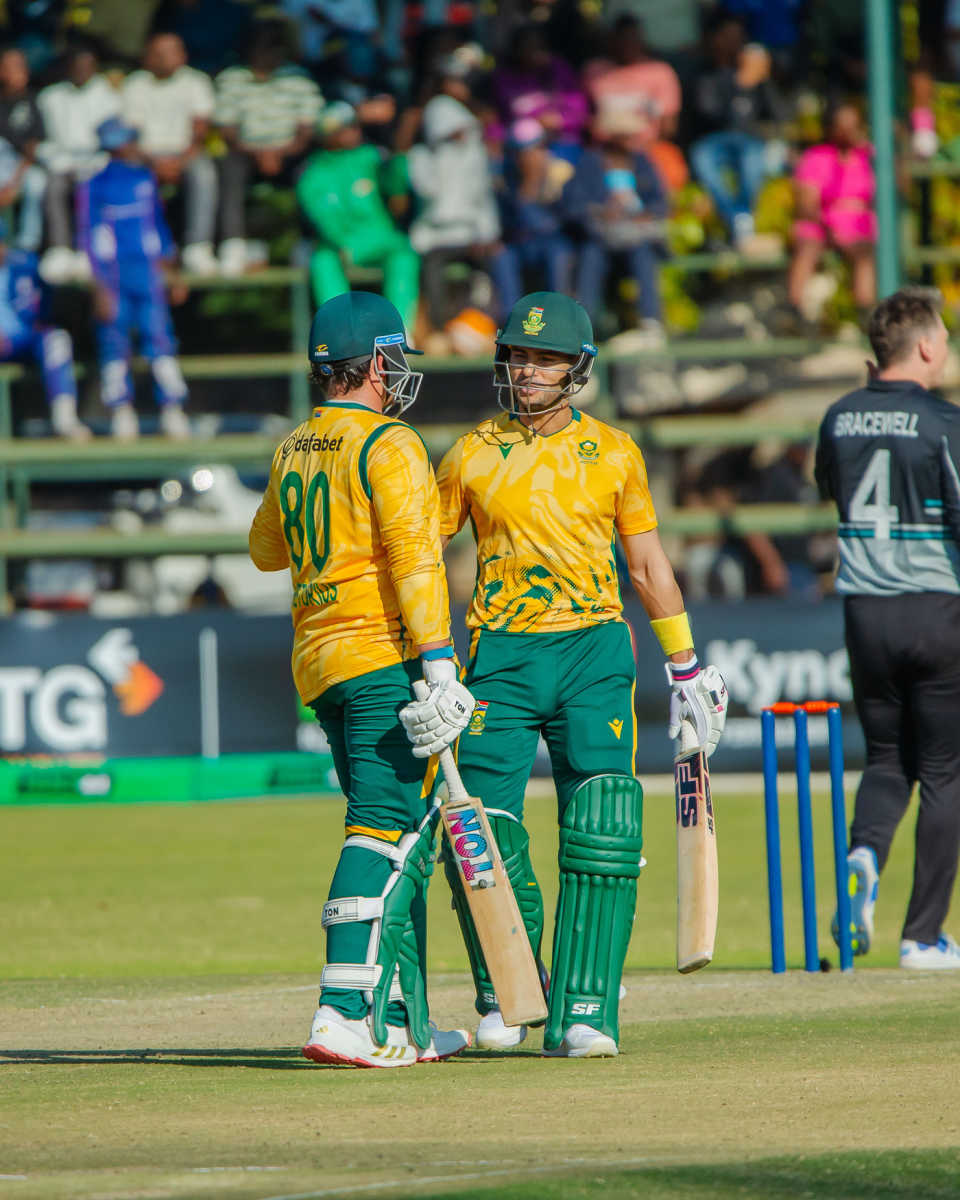 The opening stand between Lhuan-dre Pretorius and Reeza Hendricks set the chase up, New Zealand vs South Africa, Men's T20I tri-series, Harare, July 26, 2025