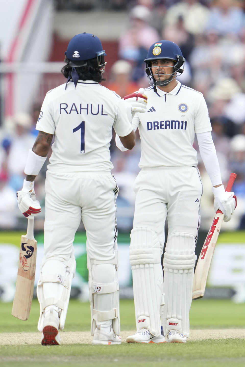 KL Rahul and Shubman Gill had a good partnership after two early wickets, England vs India, 4th Test, Manchester, 4th day, July 26, 2025