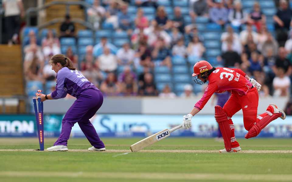 Kate Cross and Georgia Wareham combined to run out Georgia Elwiss, Northern Superchargers vs Welsh Fire, Women's Hundred, Headingley, August 7, 2025