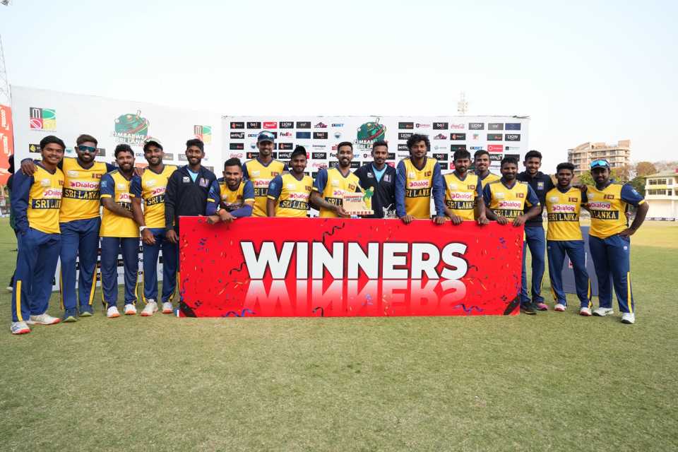 Sri Lanka pose after beating Zimbabwe 2-1, Zimbabwe vs Sri Lanka, 3rd T20I, Harare, September 9, 2025