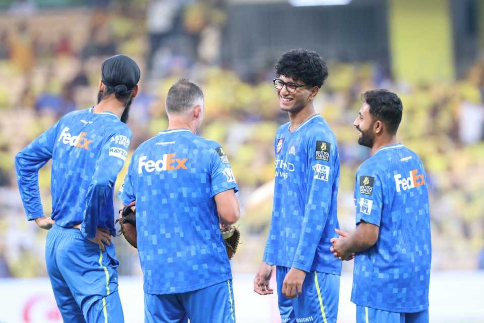 C Andre Siddarth didn't get a game with CSK but was the better for the experience, Chennai Super Kings vs Mumbai Indians, IPL 2025, Chennai, March 23, 2025