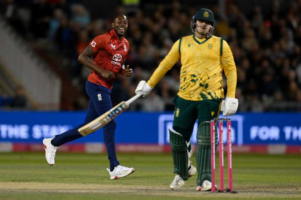 Lhuan-dre Pretorius fell to Jofra Archer for 2, England vs South Africa, 2nd Men's T20I, Emirates Old Trafford, Manchester, September 12, 2025