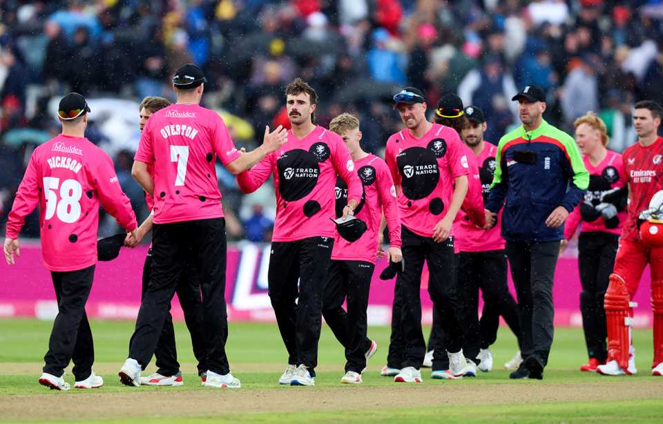 Somerset celebrate victory as the rain comes down, Somerset vs Lancashire, Vitality Blast semi-final, Edgbaston, September 13, 2025