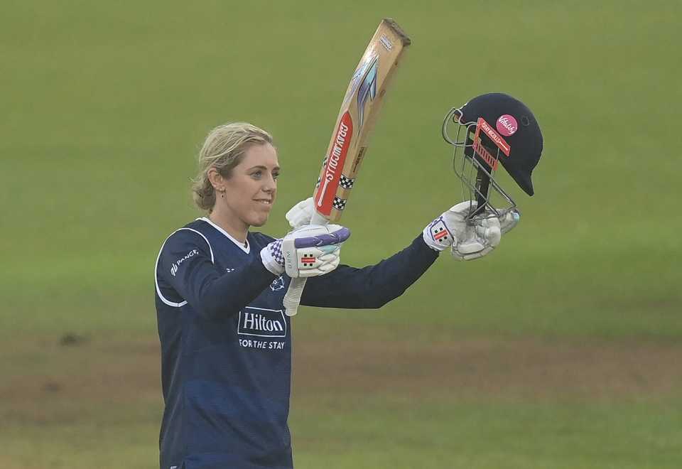 Georgia Adams reaches her century, Metro Bank One Day Cup Semi-Final, Hampshire Women vs Surrey Women, Utilita Bowl, September 17, 2025