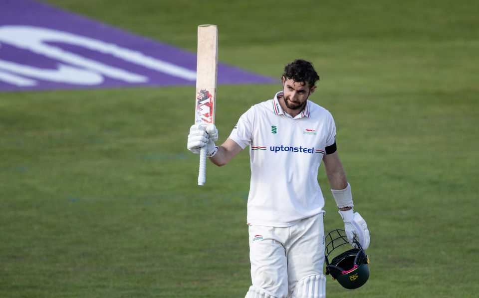 Stevie Eskinazi's first-day century anchored Leicestershire, Northamptonshire vs Leicestershire, County Championship, Wantage Road, September 24, 2025