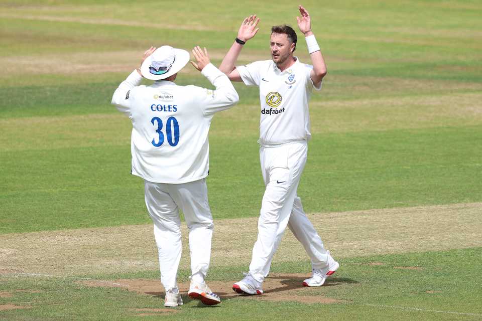 Ollie Robinson and James Coles exchange high fives, Durham vs Sussex, County Championship, Chester-le-Street, June 24, 2025
