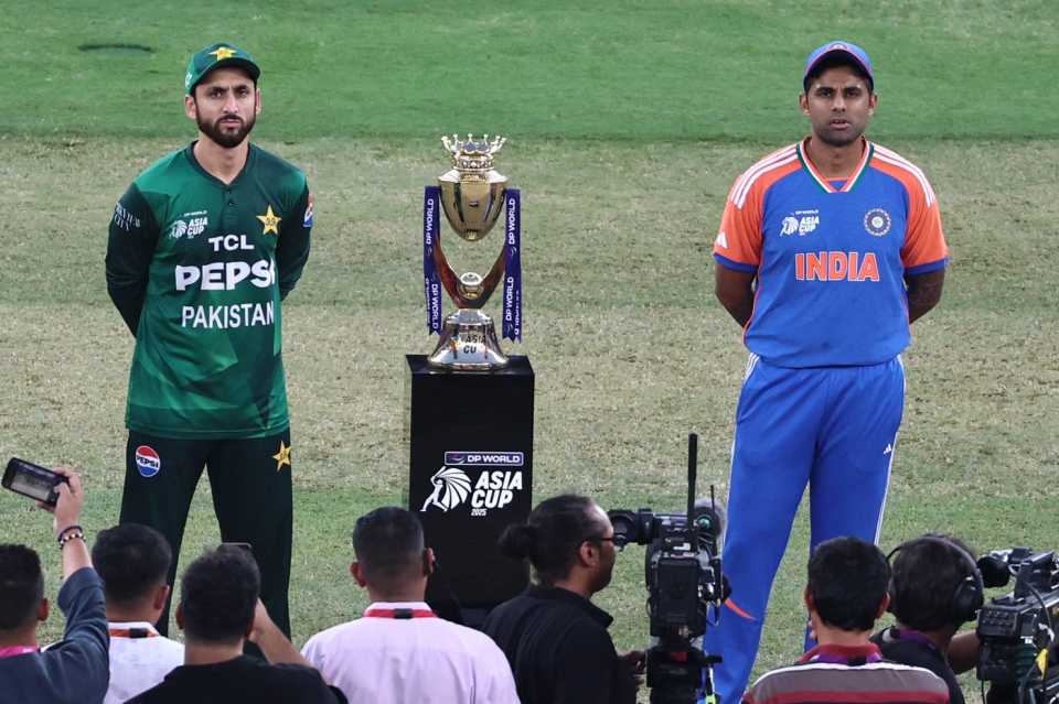 Salman Agha and Suryakumar Yadav ahead of the toss, India vs Pakistan, Asia Cup final, Dubai, September 28, 2025