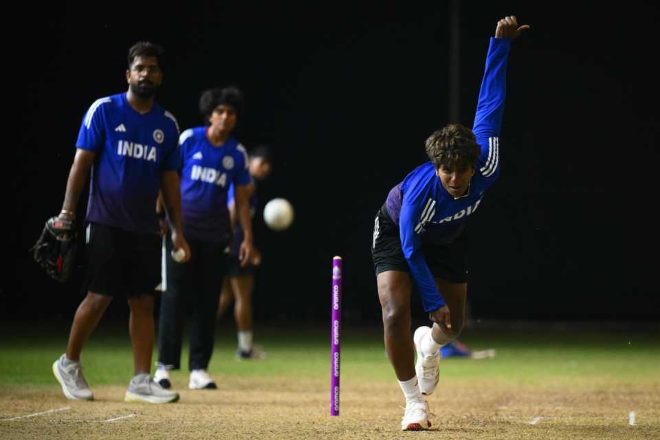 Arundhati Reddy bowls at the nets, India vs Sri Lanka, Women's ODI World Cup, Guwahati, September 29, 2025