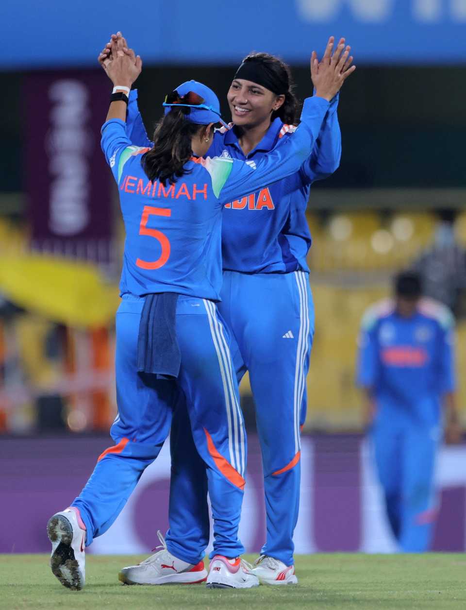 Sneh Rana celebrates a wicket with Jemimah Rodrigues, India vs Sri Lanka, Women's ODI World Cup, Guwahati, September 30, 2025
