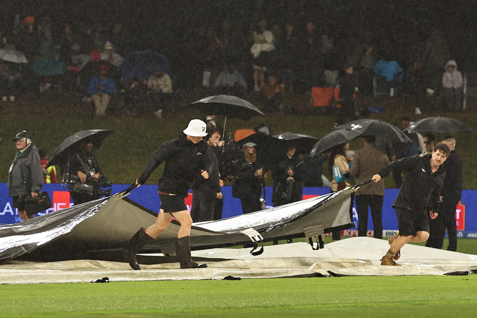 The rain returned after the toss had taken place, New Zealand vs Australia, 2nd T20I, Mount Maunganui, October 3, 2025