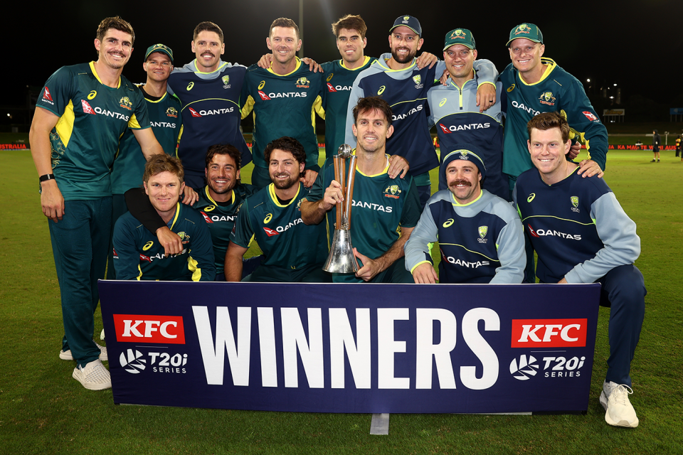 Australia celebrate with the Chappell-Hadlee trophy, New Zealand vs Australia, 3rd T20I, Mount Maunganui, October 4, 2025