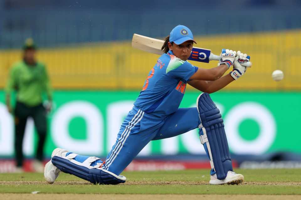 Harmanpreet Kaur fell for 19 off 34 balls, India vs Pakistan, Women's ODI World Cup, Colombo, October 5, 2025